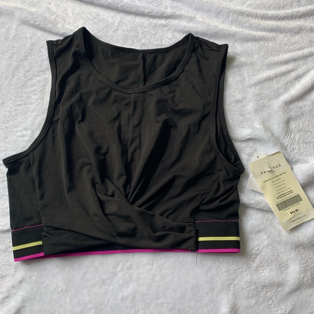 Cropped Fabletics workout tank